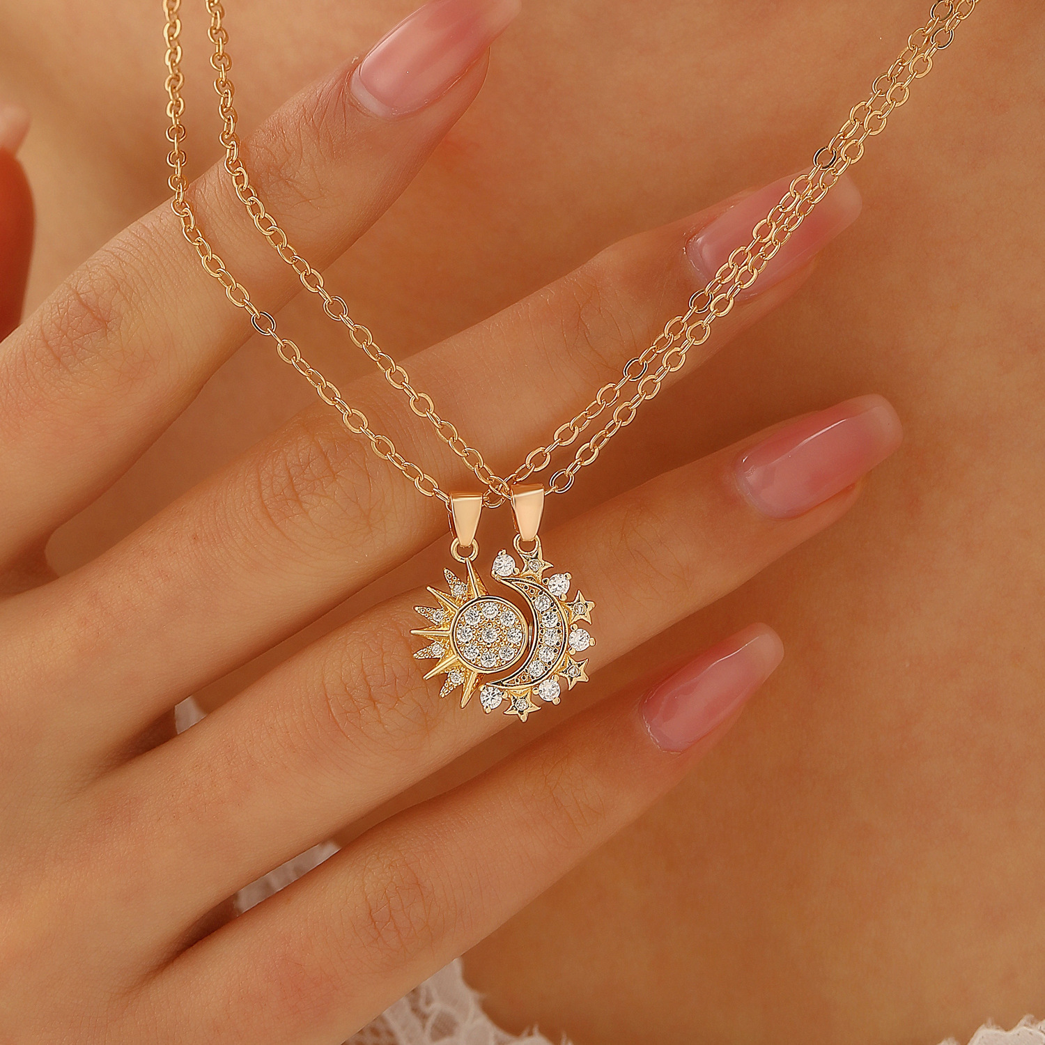 2pcs Necklace Sun And Moon Magnetic Pendant Clavicle Chain Necklace For Couple Lovers - Image 6